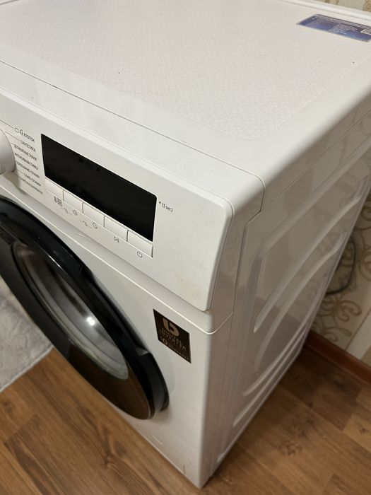 Продам машинку автомат 8 кг Samsyng