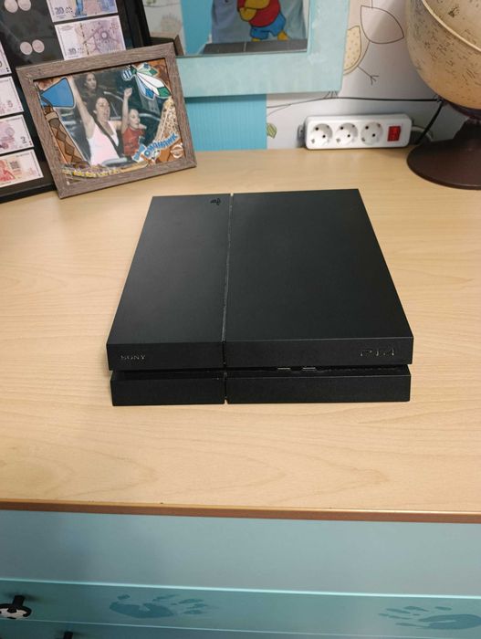 Play Station 4/Плей Стейшън 4