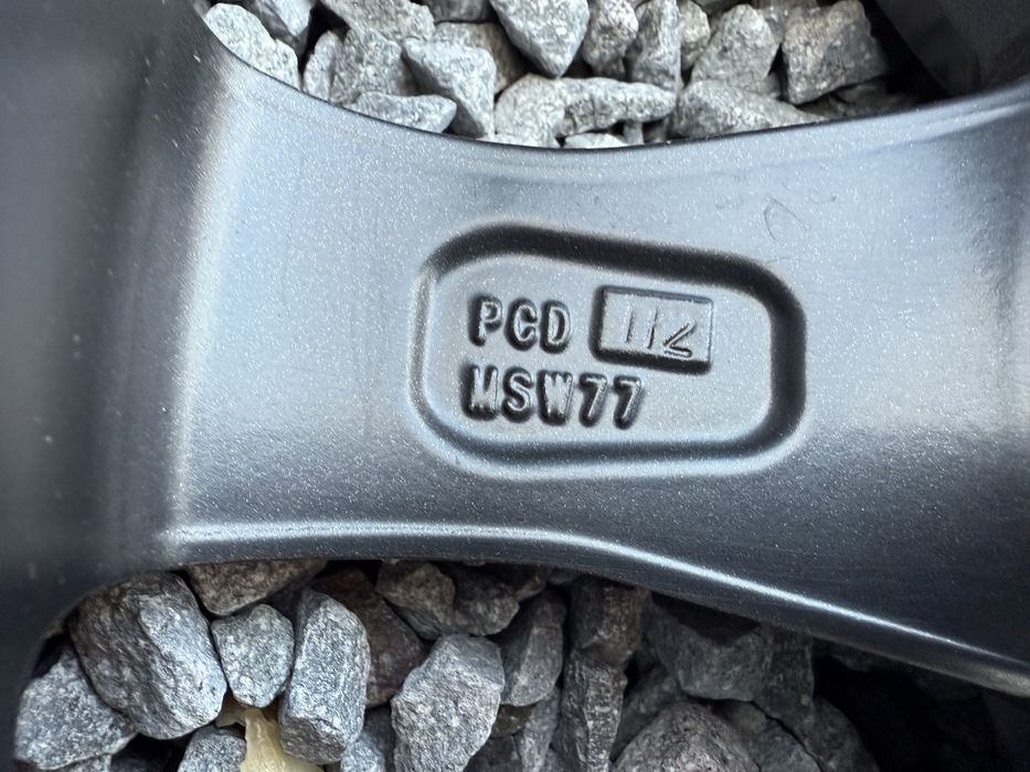 Jante Audi A4 B8 B9 A6 C6 VW 205 60 R16 anvelope Nexen iarna 7-8 mm