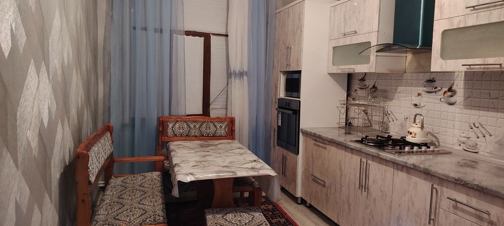 5 каватли домнинг 3 каватида 2 хонали квартира ижарага берилади