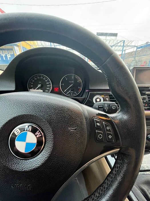 Vând BMW 320d e91