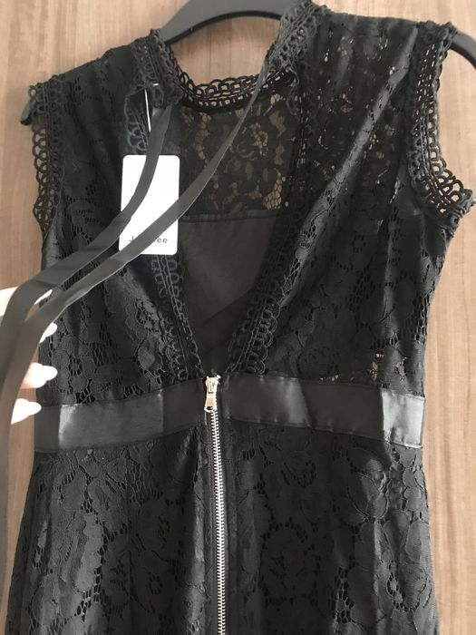 Нова дантелена рокля