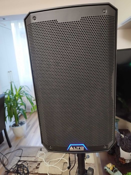 Sistem activ profesional ALTO doi sateliti si bass, cabluri + trepiede