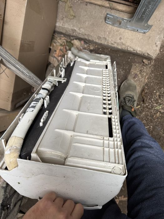 Aer conditionat LG functional fara telecomanda