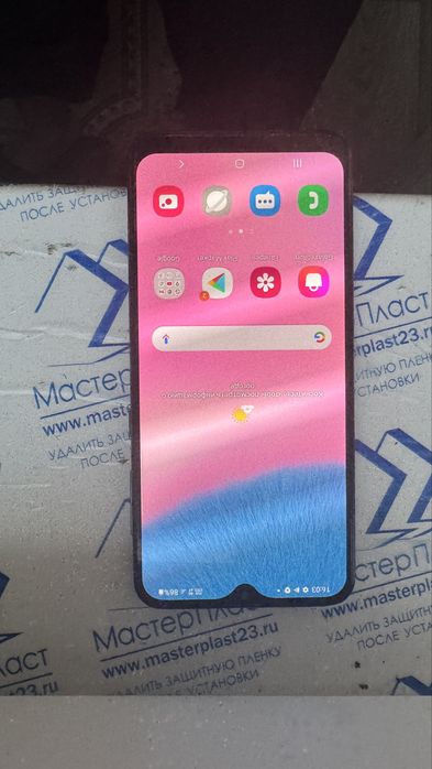 Продаю телефон samsung a30s