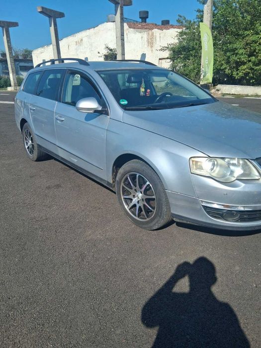 VOLKSWAGEN Passat 0 — imagine 2