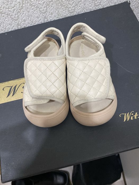 Сандалии для сада