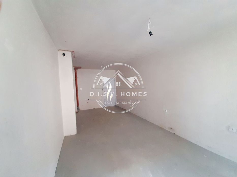 Продава се Тристаен апартамент в Велико Търново, Колю Фичето - 94 кв.м за 1165 €/кв.м - Снимка #2