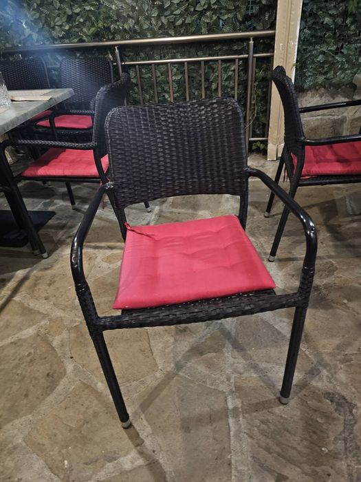 25 бр столове гр. СОЗОПОЛ