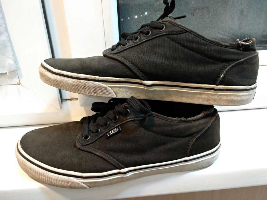 Кеды, кроссовки. Vans (40-41).