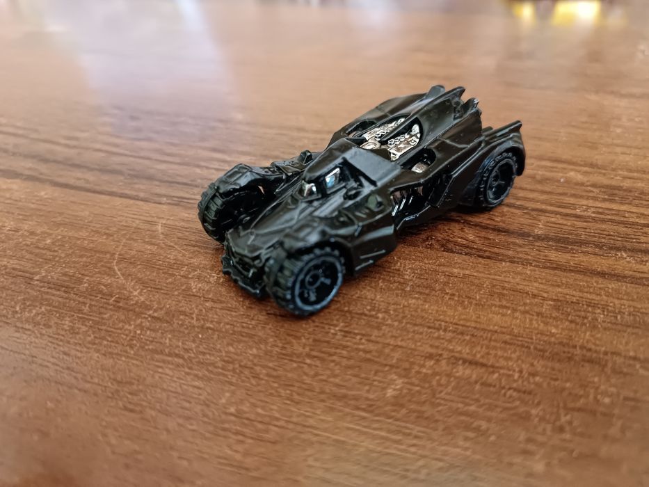 Hot wheels машинки
