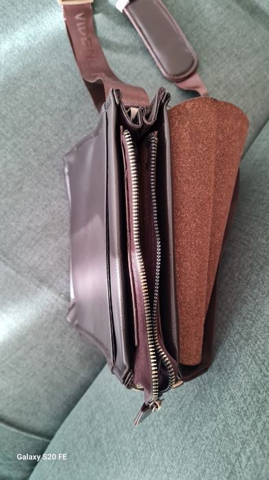 Geanta de umar barbati