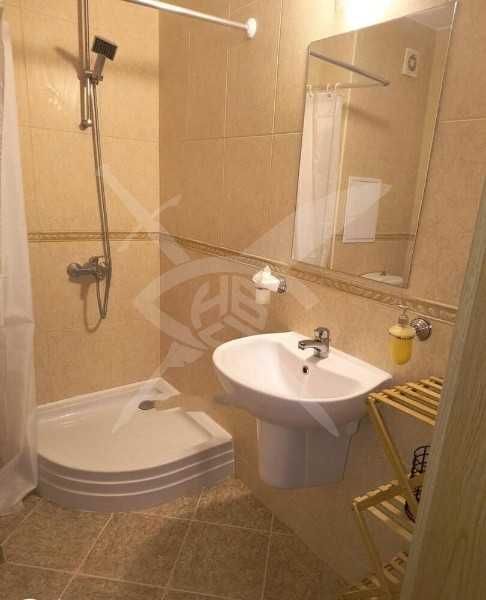 Продава се Двустаен апартамент в к.к. Слънчев бряг - 60 кв.м за 1150 €/кв.м - Снимка #6