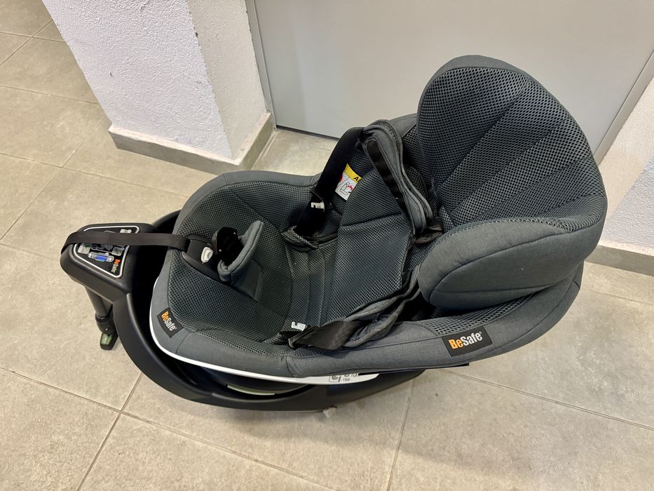 Scaun auto BeSafe iZi Turn i-Size, rotativ 360°, ISOFIX – stare excelentă.6 luni-36 luni