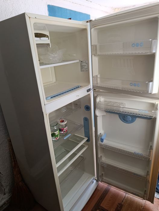 Ремонт холодильников