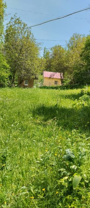 Бўстонлиқ тумани Амирсойда уй сотилади