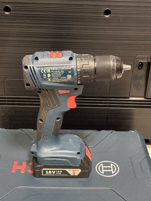 MDM vinde: Filetanta Bosch GSR 185-Li+Acumulator 1.5Ah.