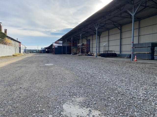 Teren intravilan + constructii Tg Neamt