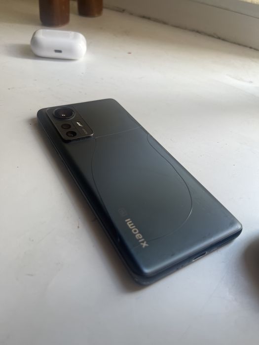 Xiaomi 12 & Xiaomi 11t pro