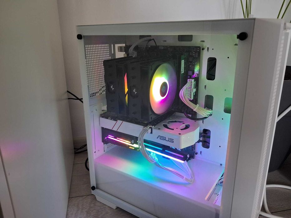 Vand PC Gaming i5/gtx 970/32gb RAM.