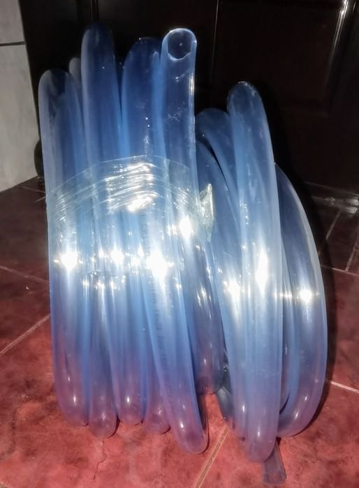 Furtun alimentar cristal transparent