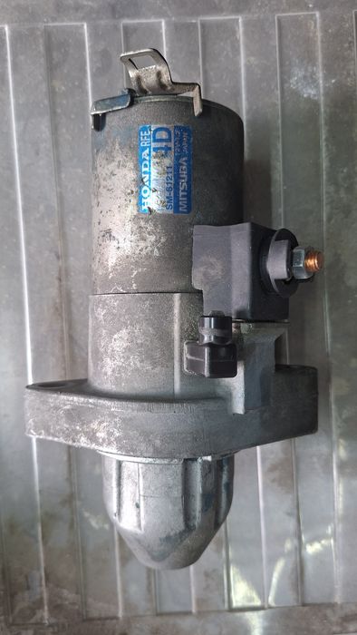 Продам стартер хонда CRV 2
