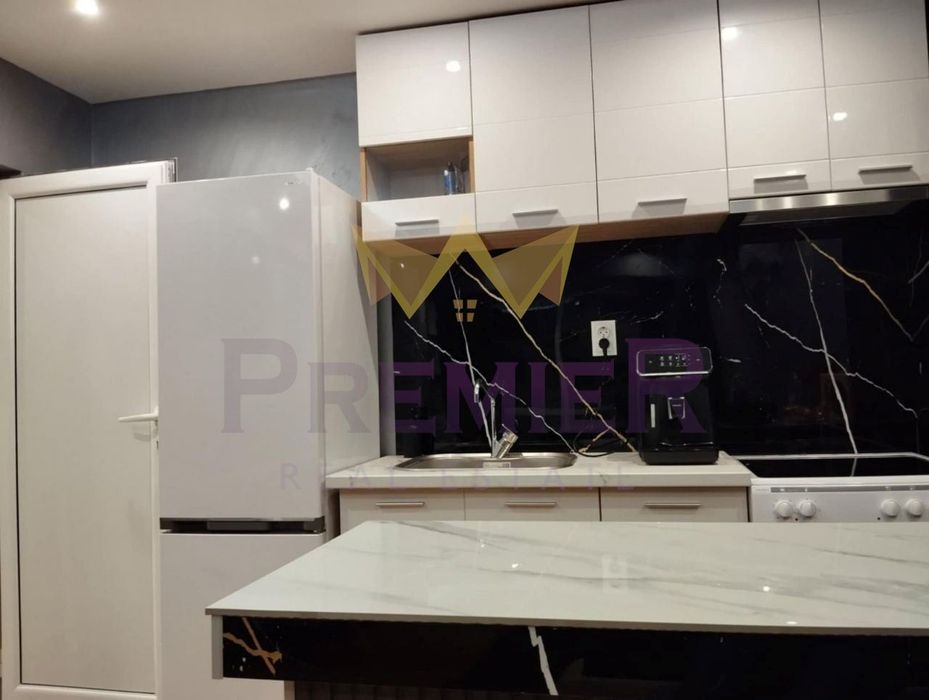 Двустаен в Бургас, Меден рудник