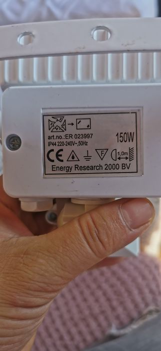 Două Proiectoare cu Halogen și Senzor de Mișcare.