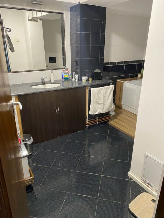 Apartament cu 3 camere