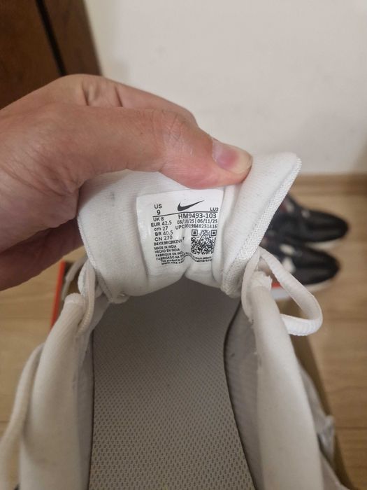 Маратонки Nike Нови