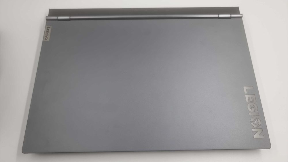 Laptop Lenovo Legion 7 [Amanet Club Caro]