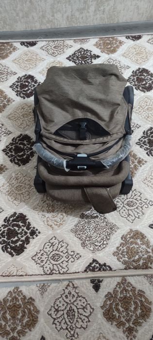 Коляска почти новый 500.000 сум