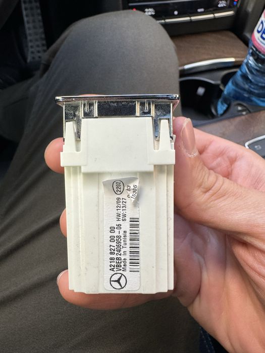 Аналогов часовник за Мерцедес Е класа w212 facelift