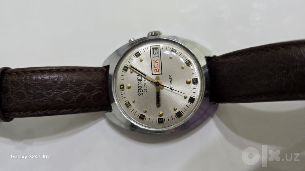 Продам часы Слава Sekonda автоподзавод