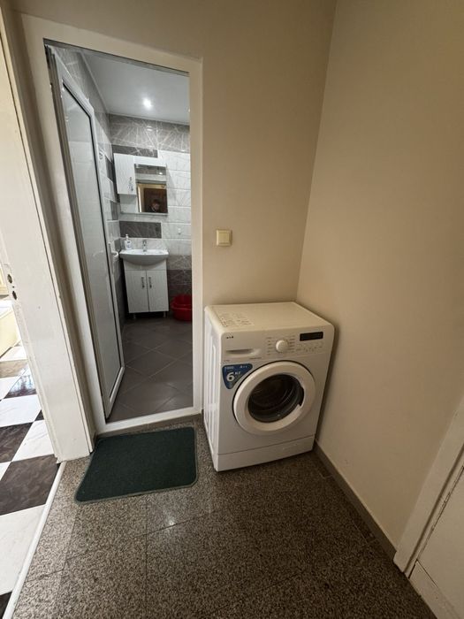 Дава се под наем Едностаен апартамент в Плевен, Широк център - 40 кв.м за 229.5 € - Снимка #3