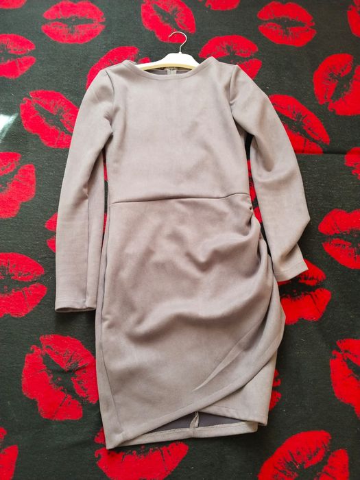 Отдам женские вещи