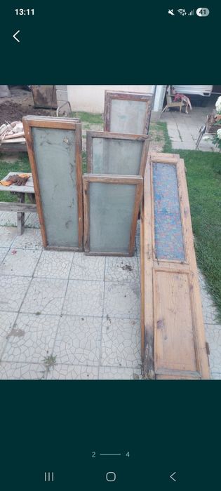 Окна деревянные.