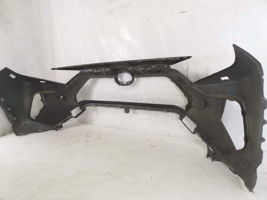 Предна броня Тойота РАВ4 / Toyota RAV4 Оригинална