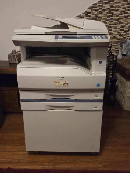 Imprimante laser multifunctionale