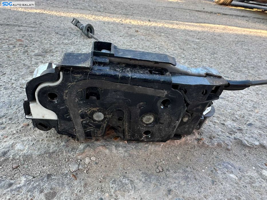 Broasca Incuietoare Usa Portiera Dreapta Spate 7 Pini Volkswagen Golf 7 2013 - 2020 Cod 5K4839016R [C8965]