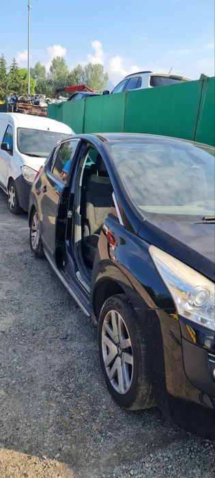 Пежо 3008   2.0 HDI Hybrid4 RHC - автомат – само на части