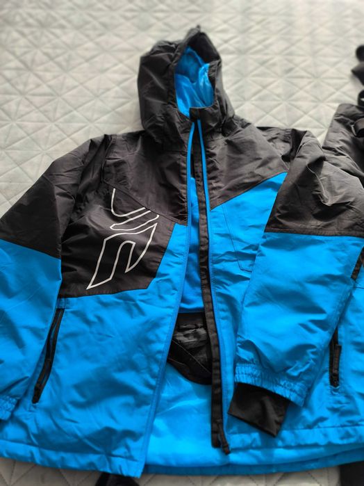 Ски екип 158/164см,шапка и ръкавици