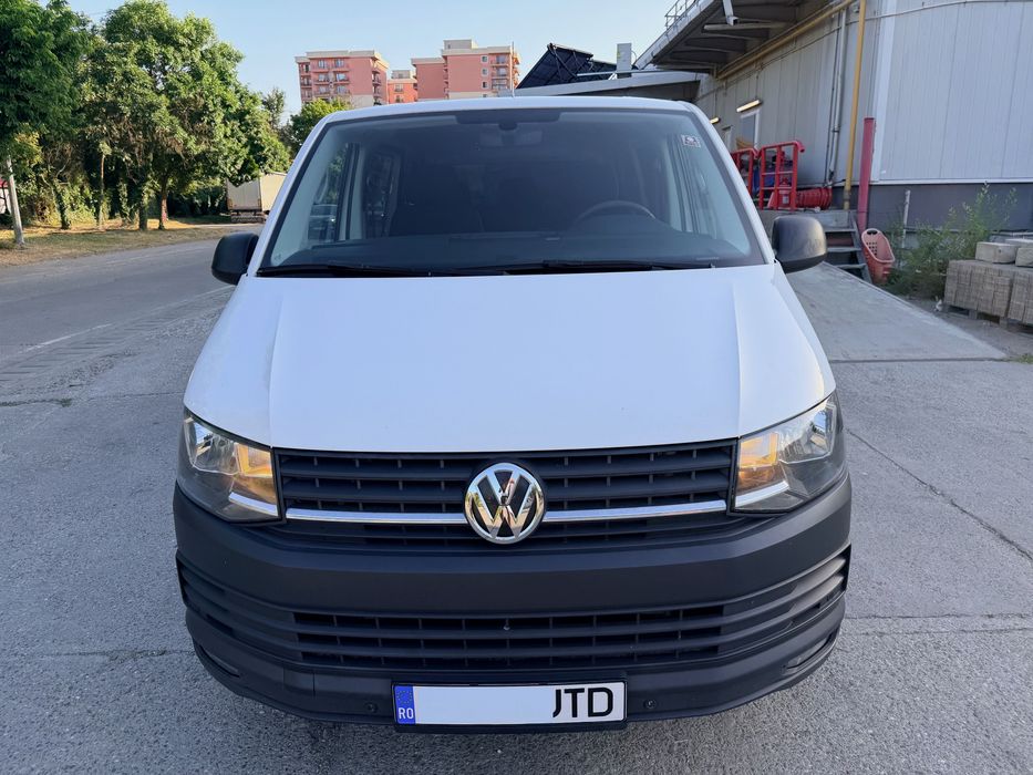 VOLKSWAGEN Transporter 2018 — imagine 2