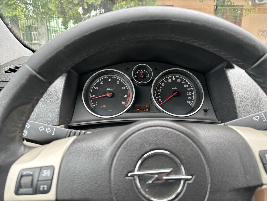 Opel astra H 1.4