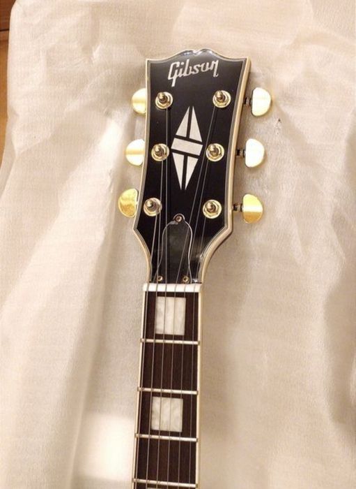 Электро-гитара  L.P.GIBSON