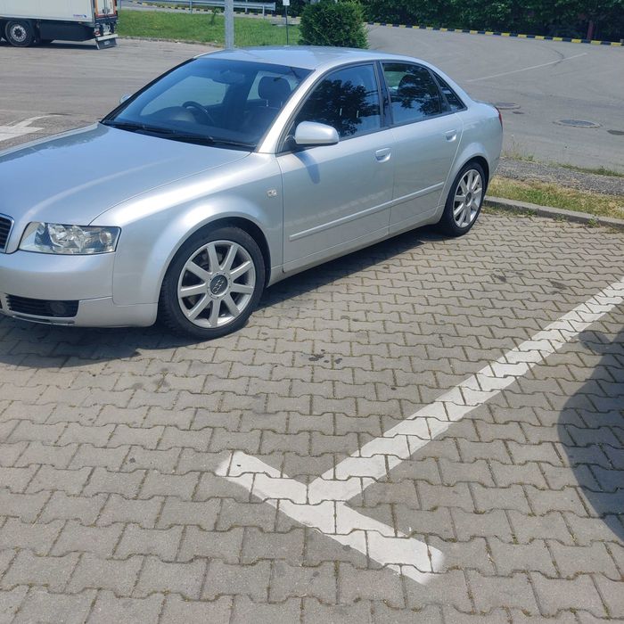 AUDI A4 2003
