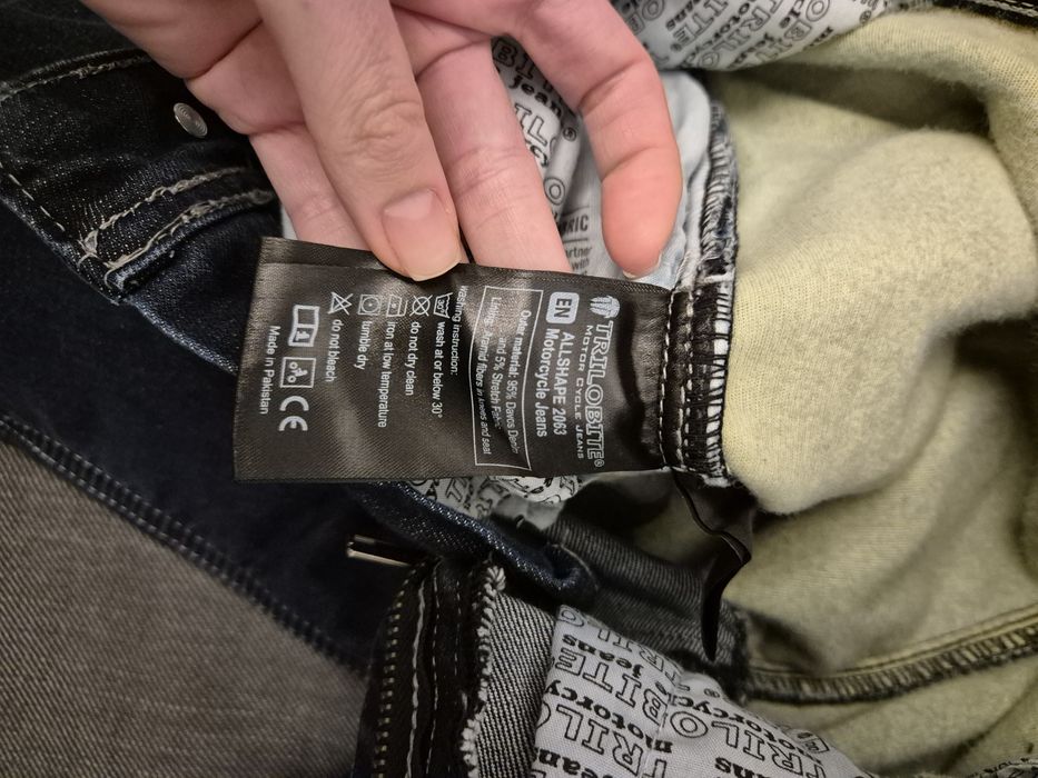 Pantaloni  motocicleta femei Trilobite skinny  masura XXS noi etichetă