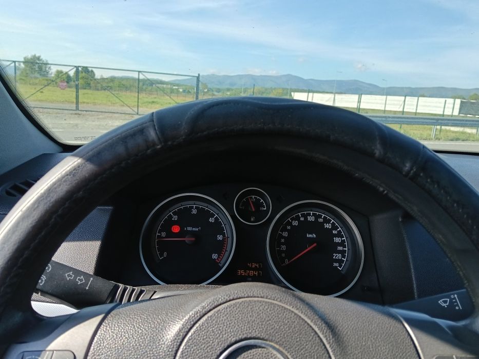 Opel Astra h 1.7
