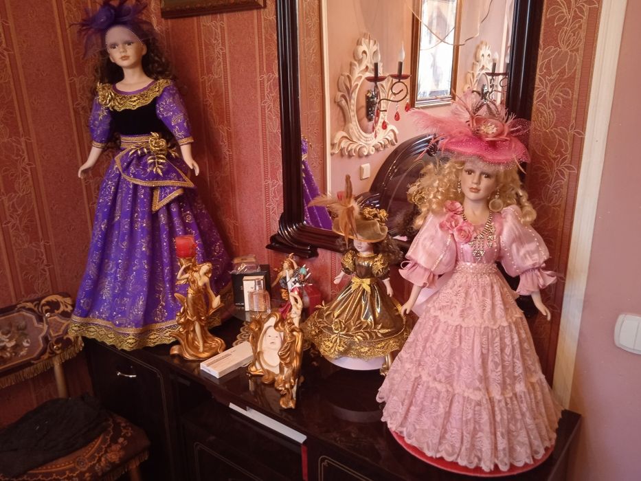 Фарфоровые куклы