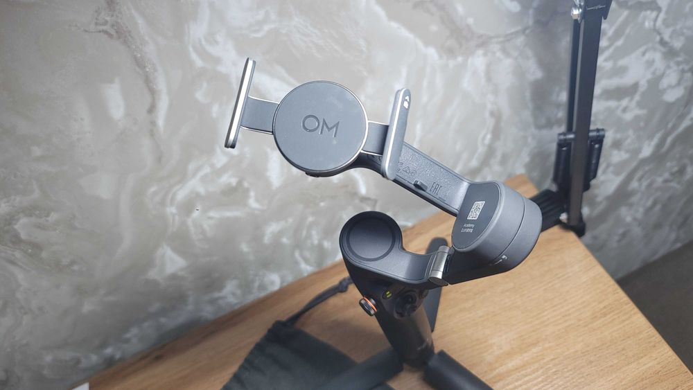 DJI Osmo Mobile 6 sotiladi (Holati ideal)
